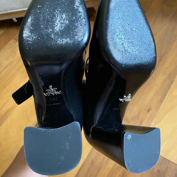 Prada shoes - Picture 4 of 5